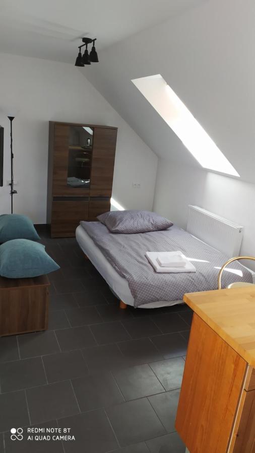 Gdow Riverside Apartments And Tours Екстер'єр фото